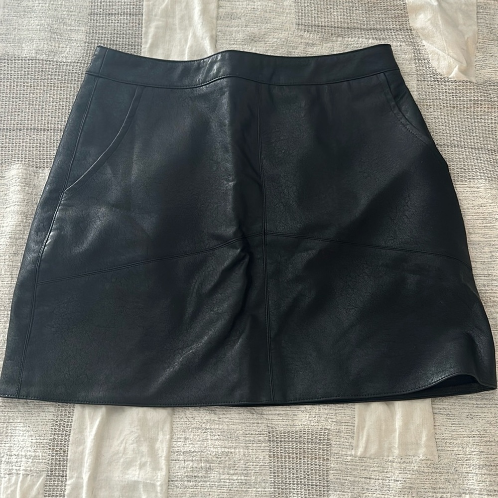 Lulus high waist leather skirt S